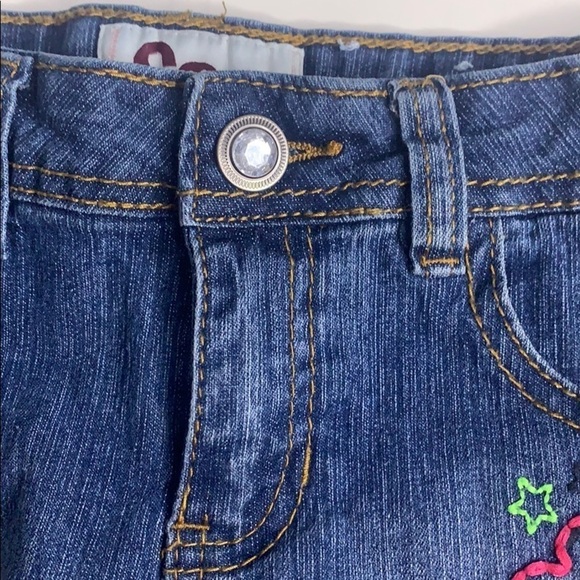 SO Neon Embroidered Denim Raw Hem Short Star Floral girl 10 - Picture 4 of 9